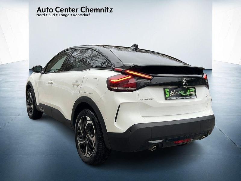 Gebraucht Citroën C4 Shine 131 PS (96 kW) 2023 Banquise weiß / black Limousine