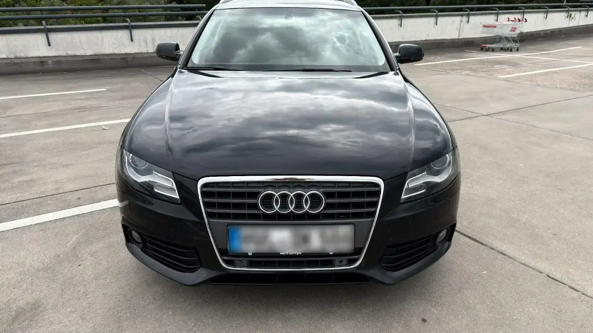 Gebraucht Audi A4 Ambiente 160 PS (117 kW) 2011 Schwarz Kombi