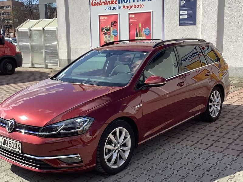 Gebraucht VW Golf VII Highline 131 PS (96 kW) 2019 Kombi