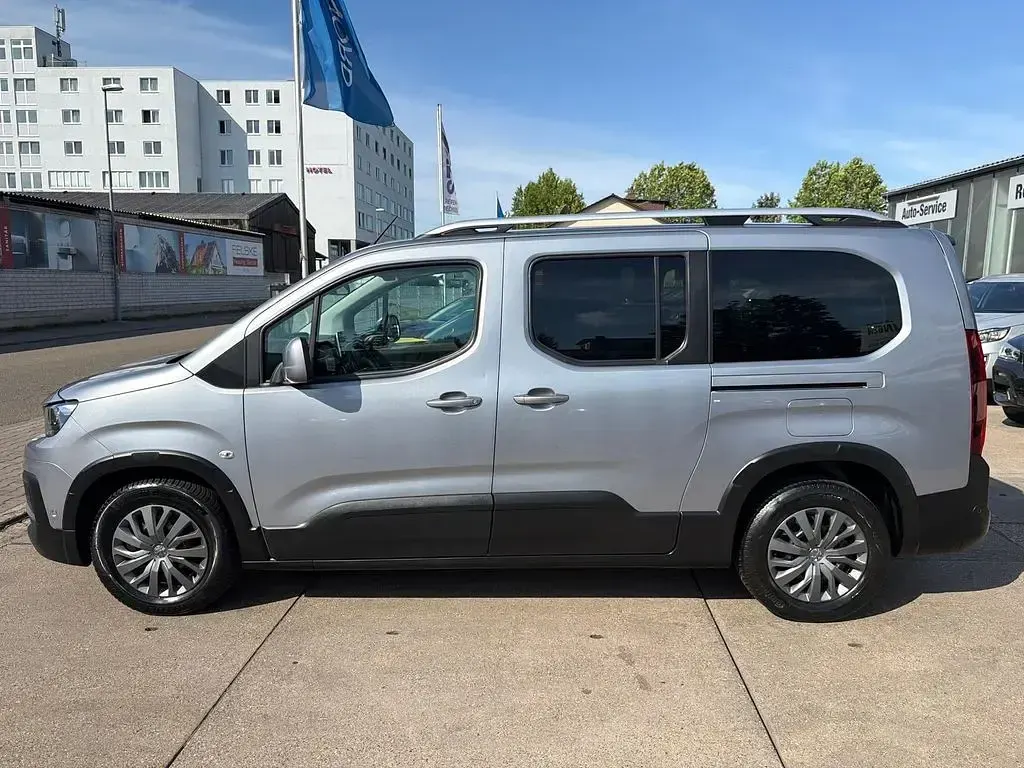 Gebraucht Peugeot Rifter 131 PS (96 kW) 2021 Grau Van / Kleinbus