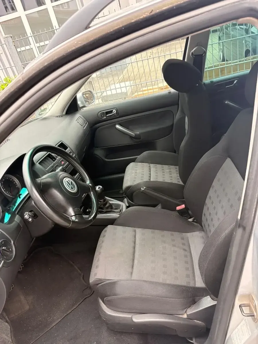 Gebraucht VW Golf IV 105 PS (77 kW) 2005 Silber Kombi