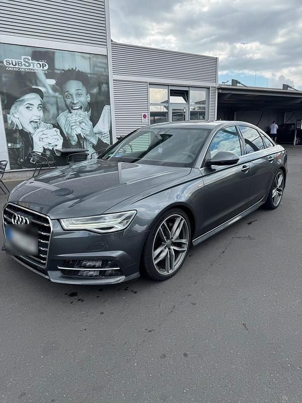 Grau Gebraucht 2017 Audi A6 S-Line Limousine | 16.000 € (Superpreis) - Bild 1/4