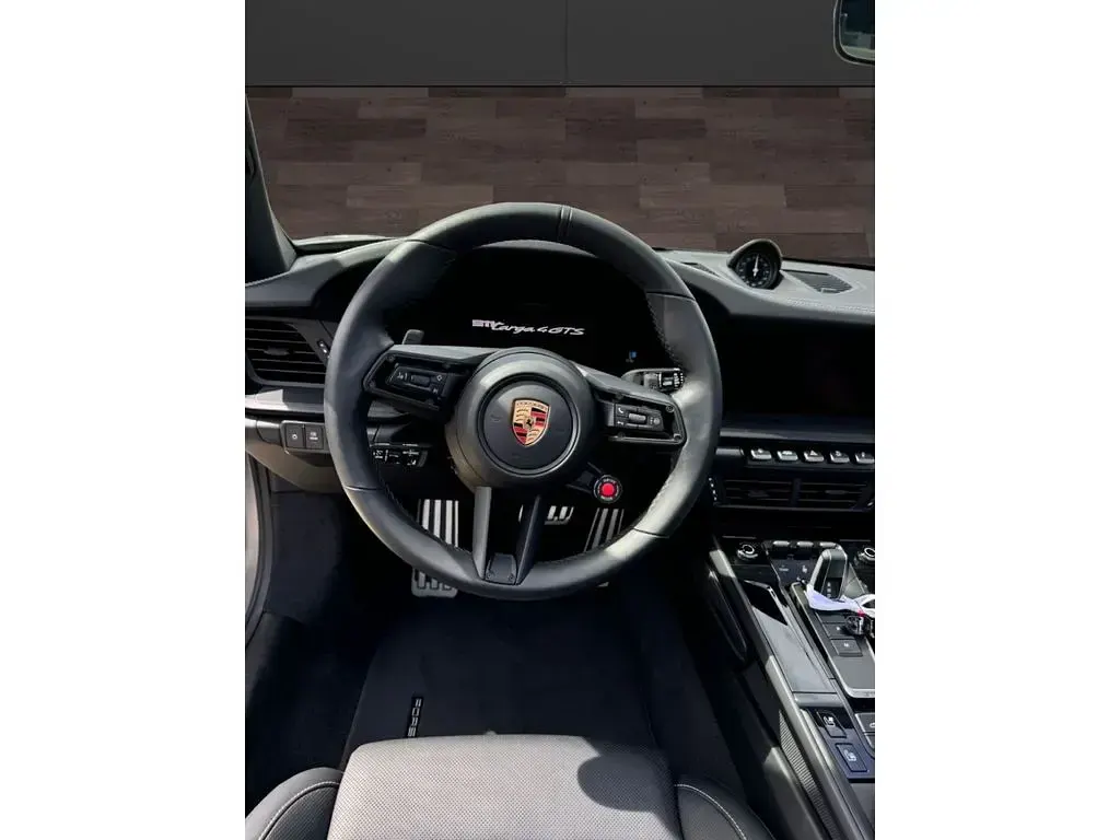 Gebraucht Porsche 992 541 PS (397 kW) 2025 Grau Cabrio