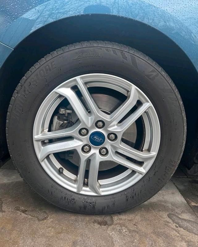 Gebraucht Ford Focus Cool & Connect 120 PS (88 kW) 2021 Blau Kombi