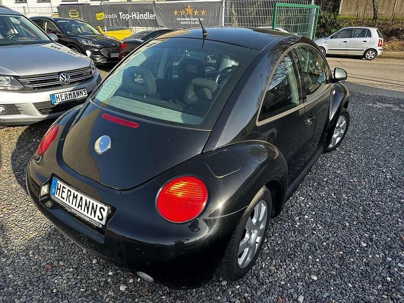 Gebraucht VW New Beetle 116 PS (85 kW) 1998 Schwarz Kleinwagen