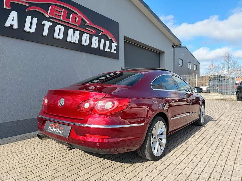 Gebraucht VW Passat Basis 200 PS (147 kW) 2008 Rot Limousine