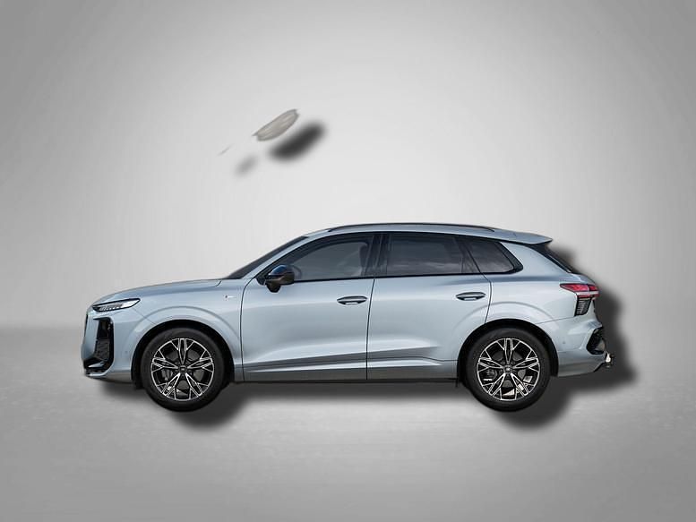 Neu Audi Q3 S-Line 265 PS (194 kW) 2025 Daytonagrau perleffekt SUV