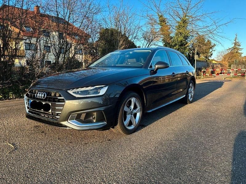 Gebraucht Audi A4 190 PS (139 kW) 2020 Grau Kombi
