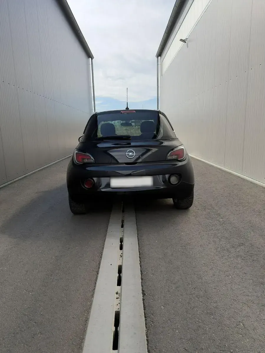 Gebraucht Opel Adam Slam 101 PS (74 kW) 2013 Schwarz Kleinwagen