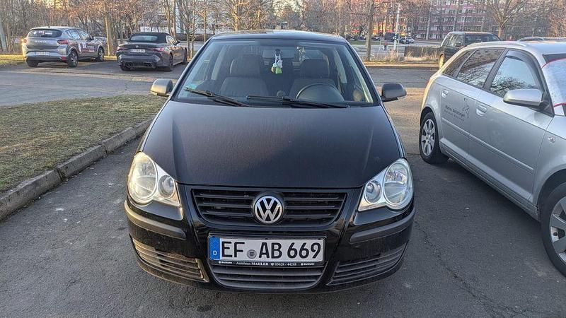 Gebraucht VW Polo Trendline 60 PS (44 kW) 2009 Schwarz Kleinwagen