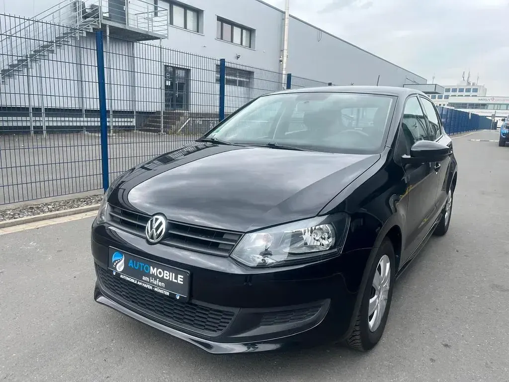 Gebraucht VW Polo Trendline 69 PS (50 kW) 2010 Schwarz Kleinwagen