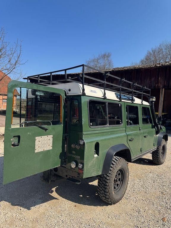 Gebraucht Land Rover Defender 122 PS (89 kW) 2000 Grün Van / Kleinbus