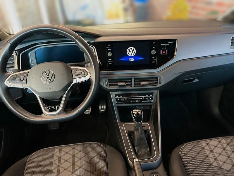 Gebraucht VW Taigo Edition 110 PS (80 kW) 2022 Grau SUV