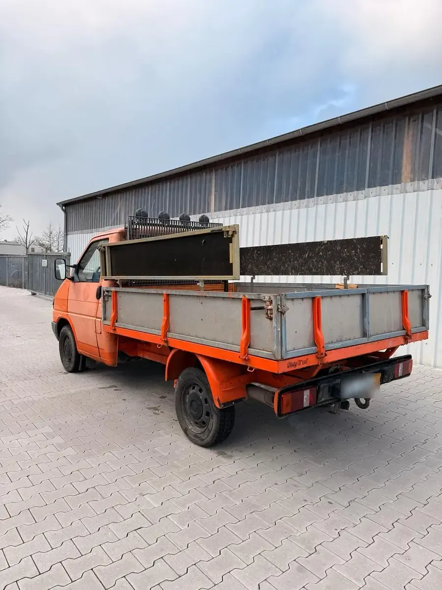 Gebraucht VW T4 58 PS (42 kW) 1991 Orange Van