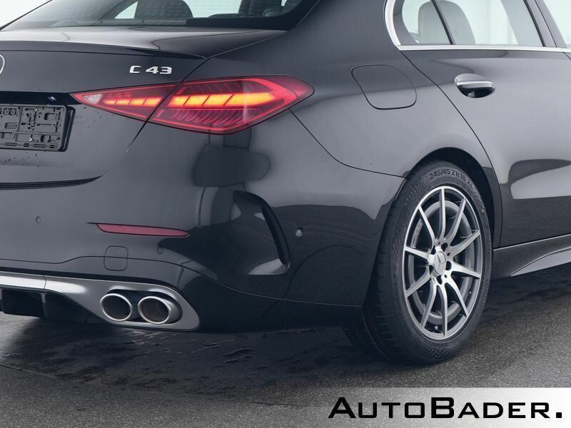 Gebraucht Mercedes C43 AMG Premium Plus 408 PS (300 kW) 2023 197 lack obsidianschwarz Limousine