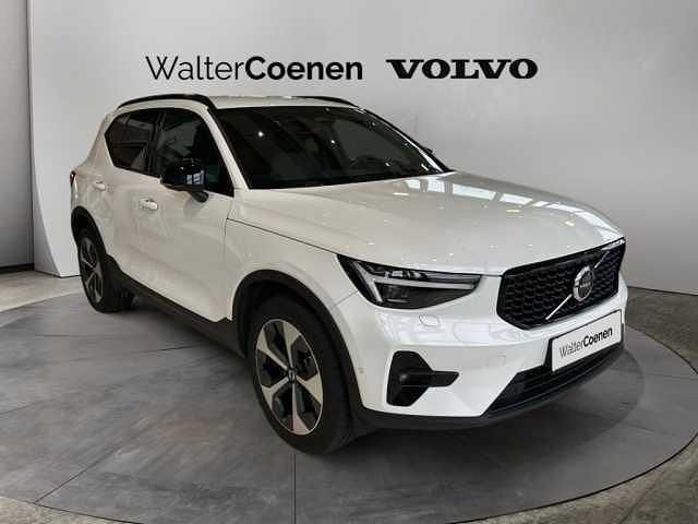 Gebraucht Volvo XC40 120 PS (88 kW) 2025 SUV