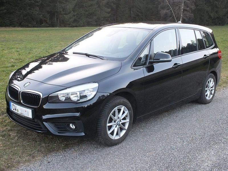 Gebraucht BMW 218 Gran Tourer Advantage 136 PS (100 kW) 2017 Schwarz Van / Kleinbus
