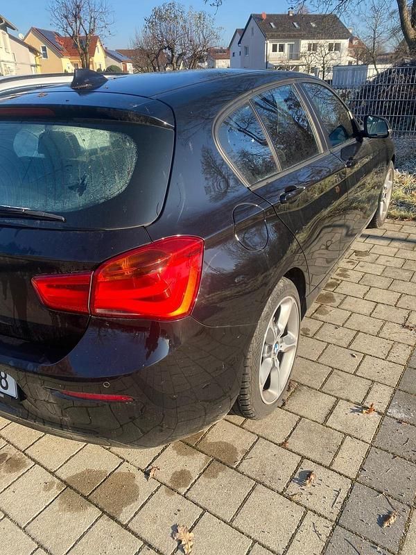Gebraucht BMW 118 Advantage 136 PS (100 kW) 2016 Schwarz Kleinwagen
