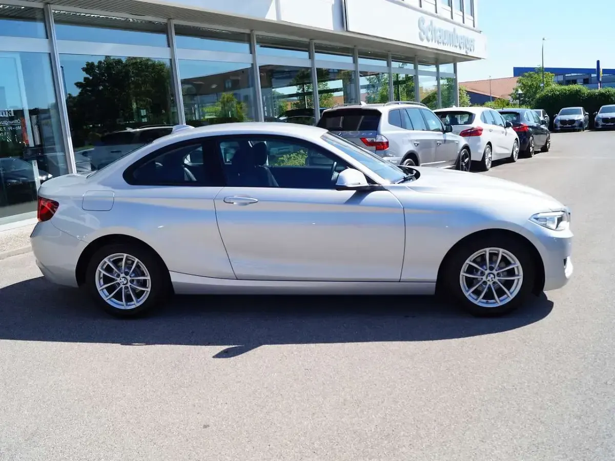 Gebraucht BMW 218 136 PS (100 kW) 2016 Silber Coupé