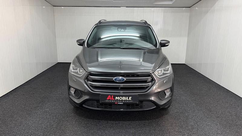 Gebraucht Ford Kuga ST-Line 179 PS (131 kW) 2017 Magneticgrau (metallic) SUV