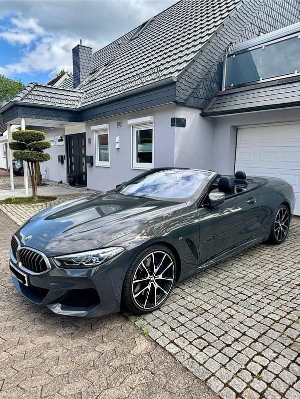 Grau Gebraucht 2020 BMW 840 Shadowline Coupé | 56.990 € (Guter Preis) - Bild 1/4