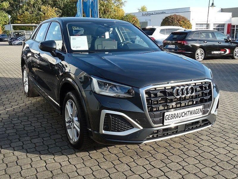 Gebraucht Audi Q2 Advanced 150 PS (110 kW) 2024 Manhattangrau (metallic) SUV