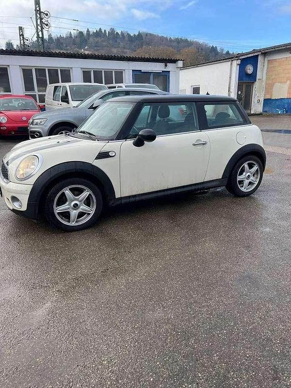 Gebraucht Mini Cooper 120 PS (88 kW) 2008 Pepper white Kleinwagen