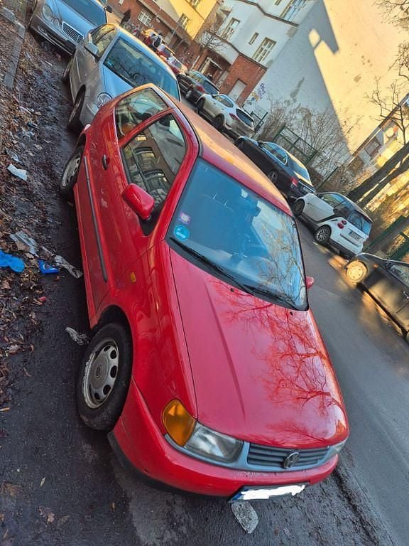 Rot Gebraucht 1997 VW Polo Highline Kleinwagen | 1.500 € (Guter Preis) - Bild 1/4