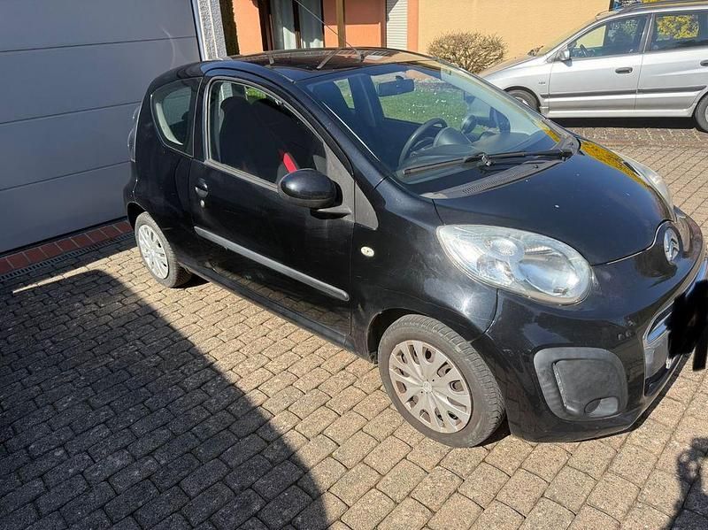 Gebraucht Citroën C1 Attraction 68 PS (50 kW) 2012 Schwarz Kleinwagen