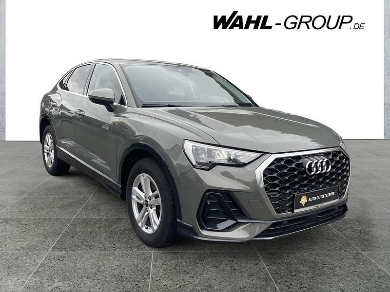 Gebraucht Audi Q3 Sportback Basis 150 PS (110 kW) 2024 Grau SUV