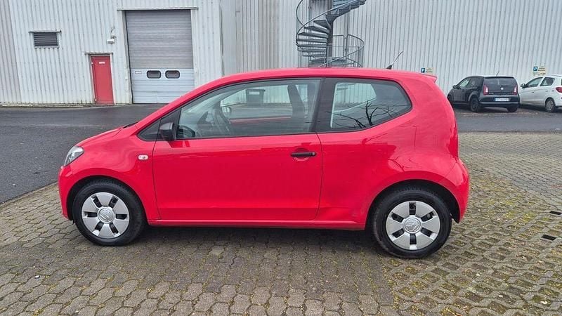 Gebraucht VW up! high up! 68 PS (50 kW) 2011 Rot Kleinwagen