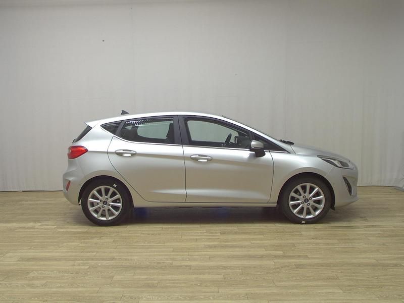 Silber Gebraucht 2020 Ford Fiesta Titanium Kleinwagen | 9.180 € (Guter Preis) - Bild 1/4