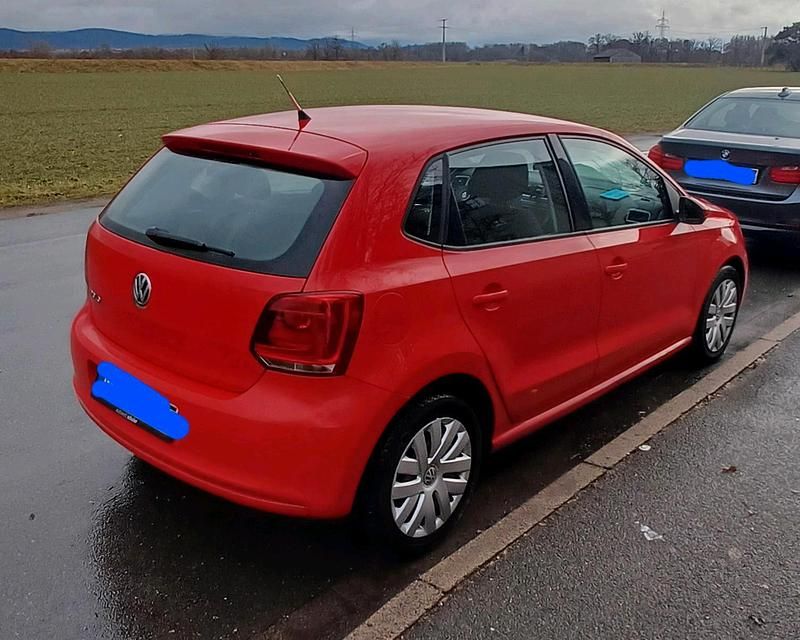 Gebraucht VW Polo 70 PS (51 kW) 2010 Rot Kleinwagen