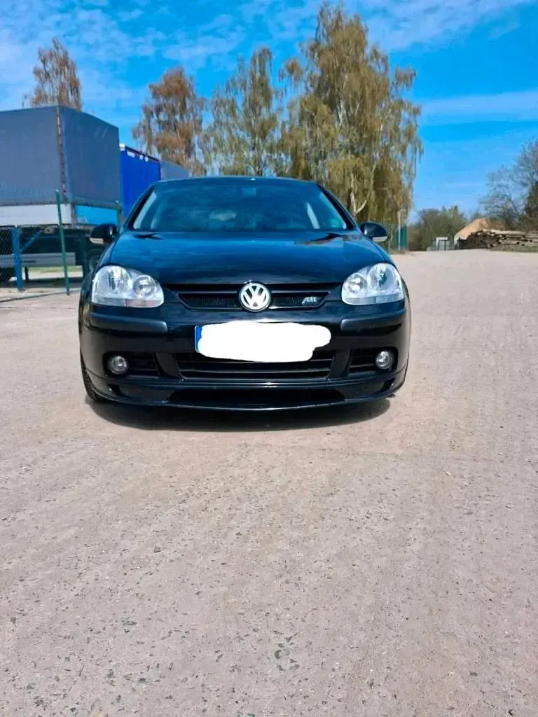 Używany VW Golf V 140 KM (102 kW) 2007 Czarny Sedan/Limuzyna