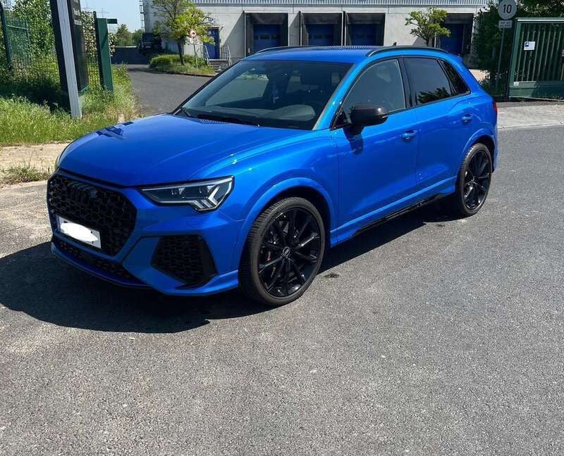 Blau Gebraucht 2021 Audi RS Q3 SUV | 44.000 € (Superpreis) - Bild 1/4