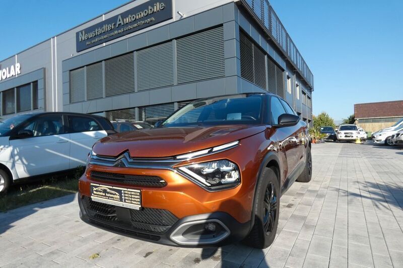 Gebraucht Citroën C4 Shine 131 PS (96 kW) 2021 Pulsorange/typ metallic Kleinwagen