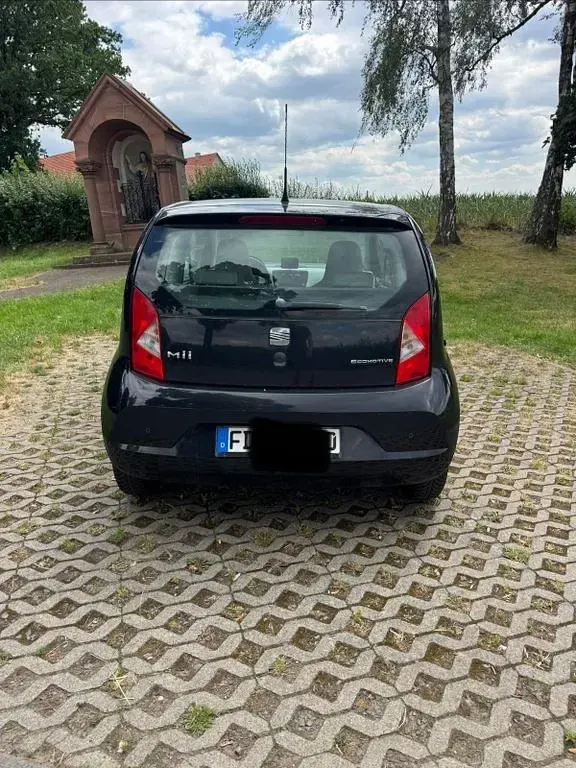 Gebraucht Seat Mii 75 PS (55 kW) 2012 Schwarz Kleinwagen