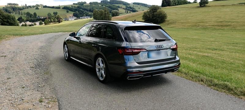Gebraucht Audi A4 S-Line 286 PS (210 kW) 2021 Grau Kombi