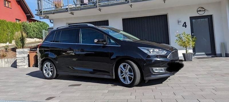 Gebraucht Ford Grand C-Max Titanium 150 PS (110 kW) 2015 Schwarz Van / Kleinbus