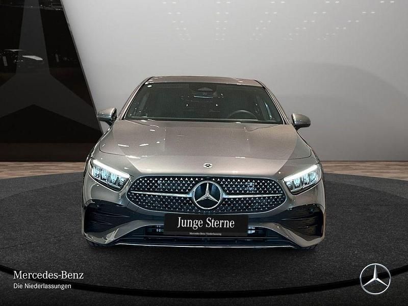 Gebraucht Mercedes A220 Advanced 190 PS (139 kW) 2024 Grau Limousine