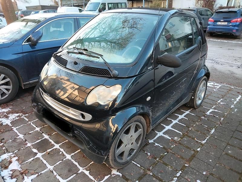 Schwarz Gebraucht 2004 Smart ForTwo Cabrio Cabrio | 699 € (Superpreis) - Bild 1/4