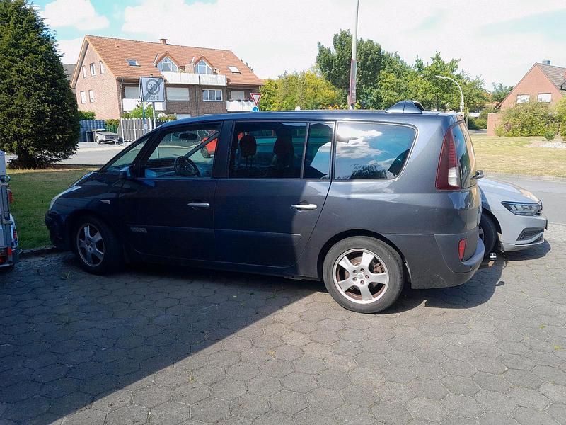 Grau Gebraucht 2007 Renault Espace Van / Kleinbus | 4.199 € (Fairer Preis) - Bild 1/4
