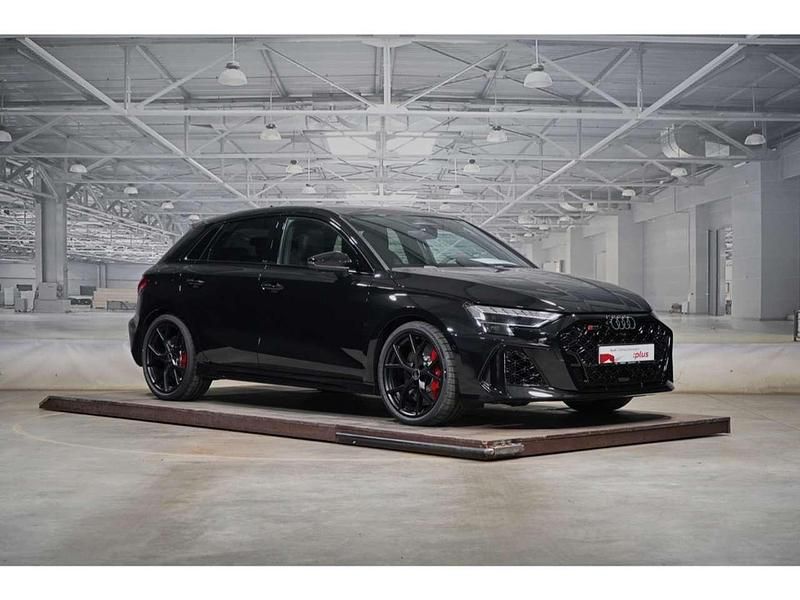 Gebraucht Audi RS3 Sport 400 PS (294 kW) 2026 Mythosschwarz metallic Limousine