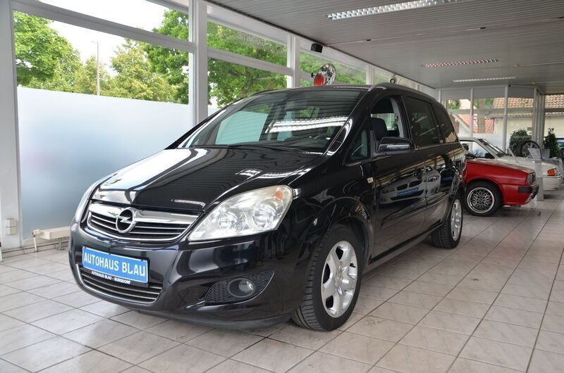 Schwarz Gebraucht 2008 Opel Zafira Edition Van / Kleinbus | 3.990 € (Etwas zu teuer) - Bild 1/4