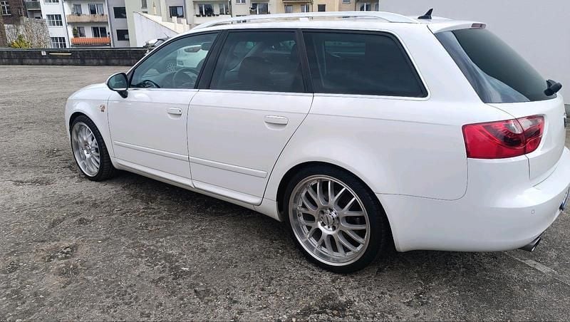 Second-hand Seat Exeo 211 CP (155 kW) 2011 Alb Cabrio