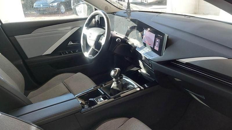 Gebraucht Opel Astra Elegance 131 PS (96 kW) 2023 Silber Kombi