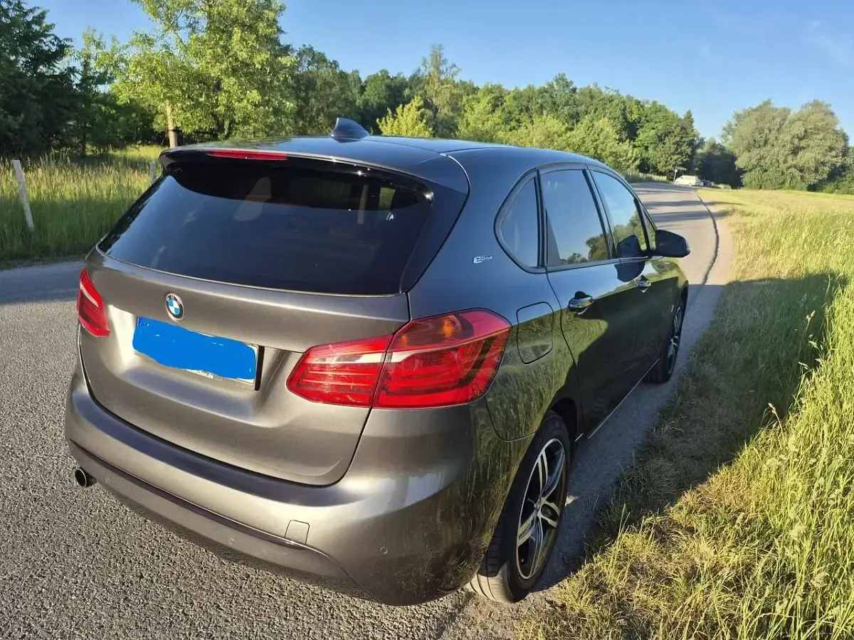 Gebraucht BMW 225 iPerformance 224 PS (164 kW) 2017 Grau Kombi