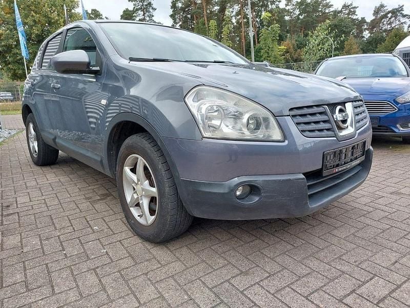 Grau Gebraucht 2007 Nissan Qashqai Tekna SUV | 4.950 € (Etwas zu teuer) - Bild 1/4