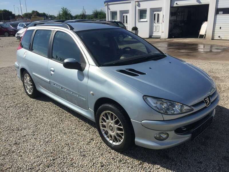Silber Gebraucht 2003 Peugeot 206 Filou Kombi | 350 € (Superpreis) - Bild 1/4