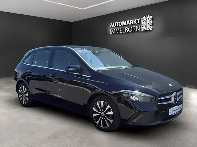Gebraucht Mercedes B250e 218 PS (160 kW) 2021 Schwarz Kleinwagen